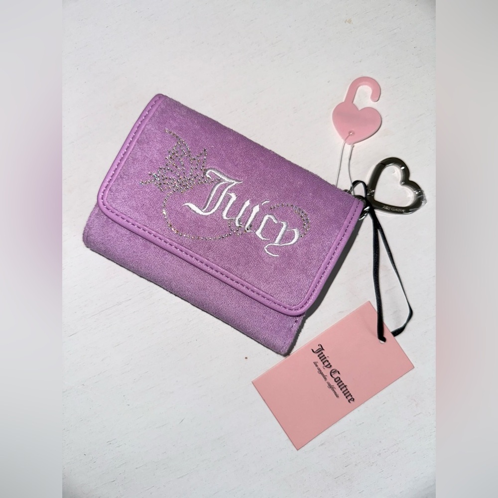 Juicy Couture Wingin It Wallet